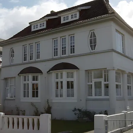 Aurora Villa